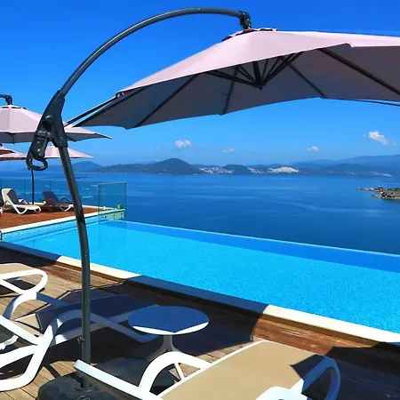 Bodrum Adabuku Luks 2+1 Ozel Plaj Ve Havuzlu *