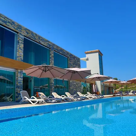 Villa Bodrum Adabuku Luks 2+1 Ozel Plaj Ve Havuzlu