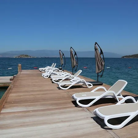 Villa Bodrum Adabuku Luks 2+1 Ozel Plaj Ve Havuzlu *