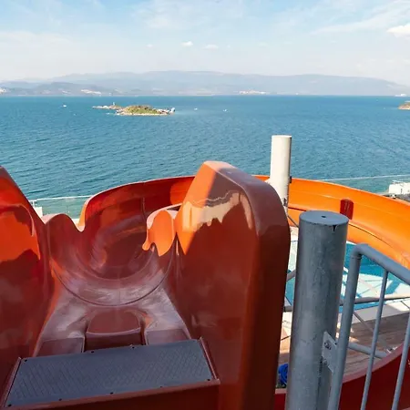 Bodrum Adabuku Luks 2+1 Ozel Plaj Ve Havuzlu Bogazici