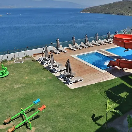 Bodrum Adabuku Luks 2+1 Ozel Plaj Ve Havuzlu Bogazici